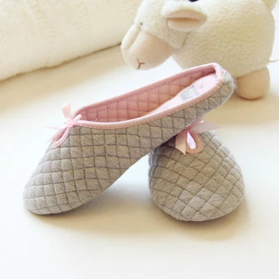 Lovely Bowtie Cozy Winter House Slippers