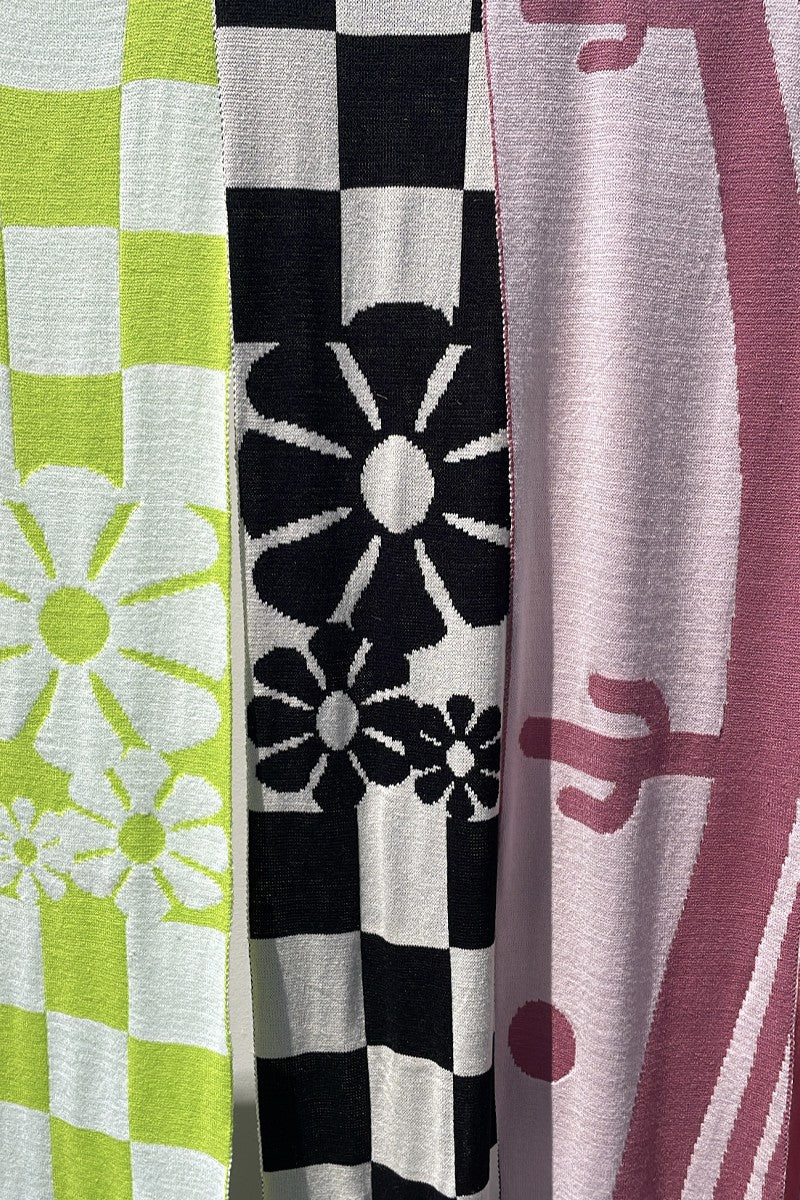 Novelty Scarf