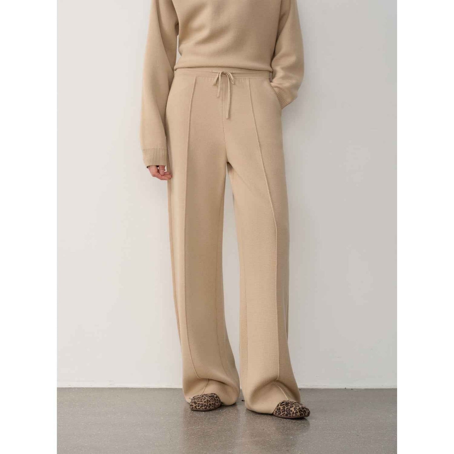 Fireladyfur "Urban One" Merino Wool Hooded Knit Set