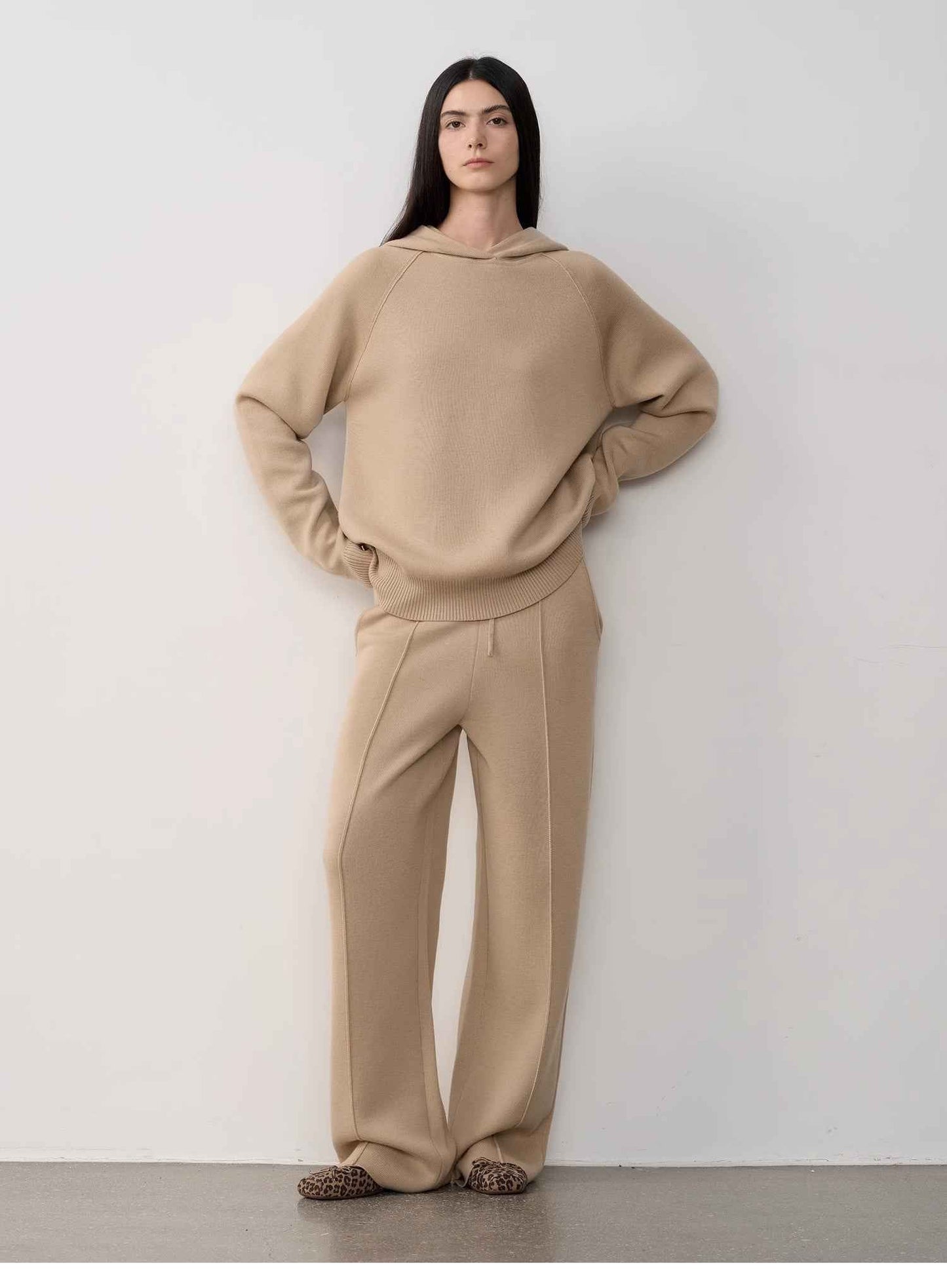 Fireladyfur "Urban One" Merino Wool Hooded Knit Set