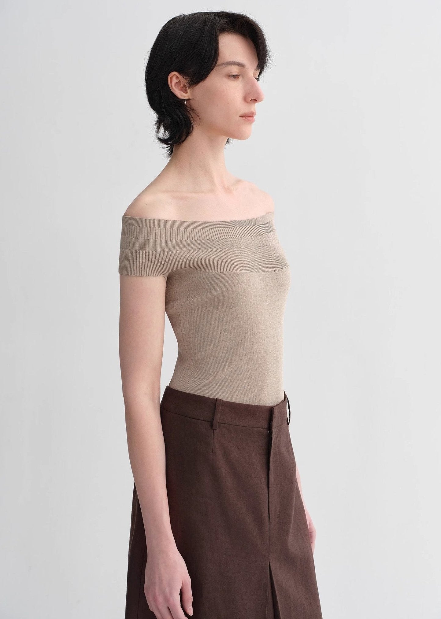 Mulberry Silk Blended One-Shoulder Strapless Elegant Knitted Summer Top