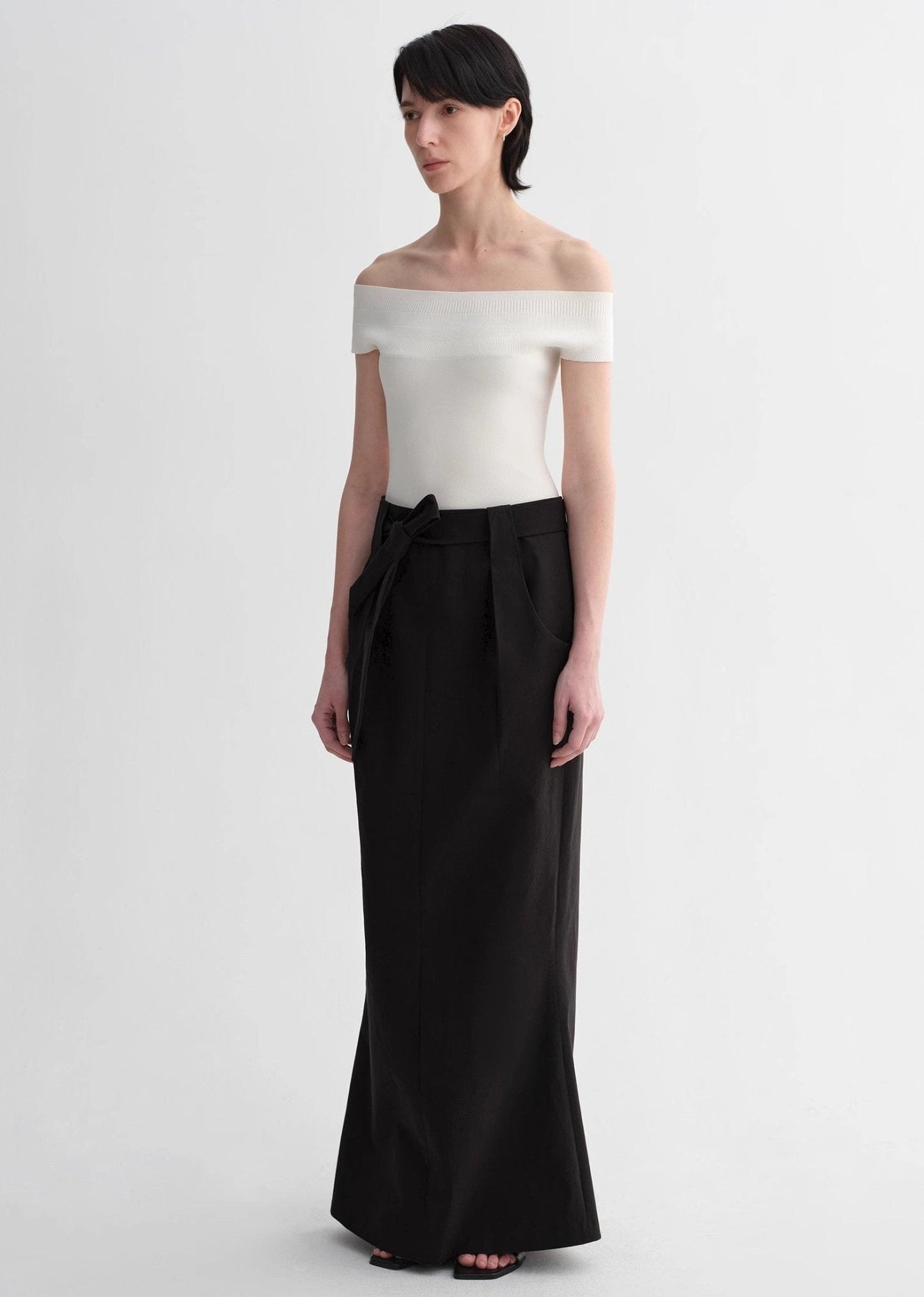 Mulberry Silk Blended One-Shoulder Strapless Elegant Knitted Summer Top